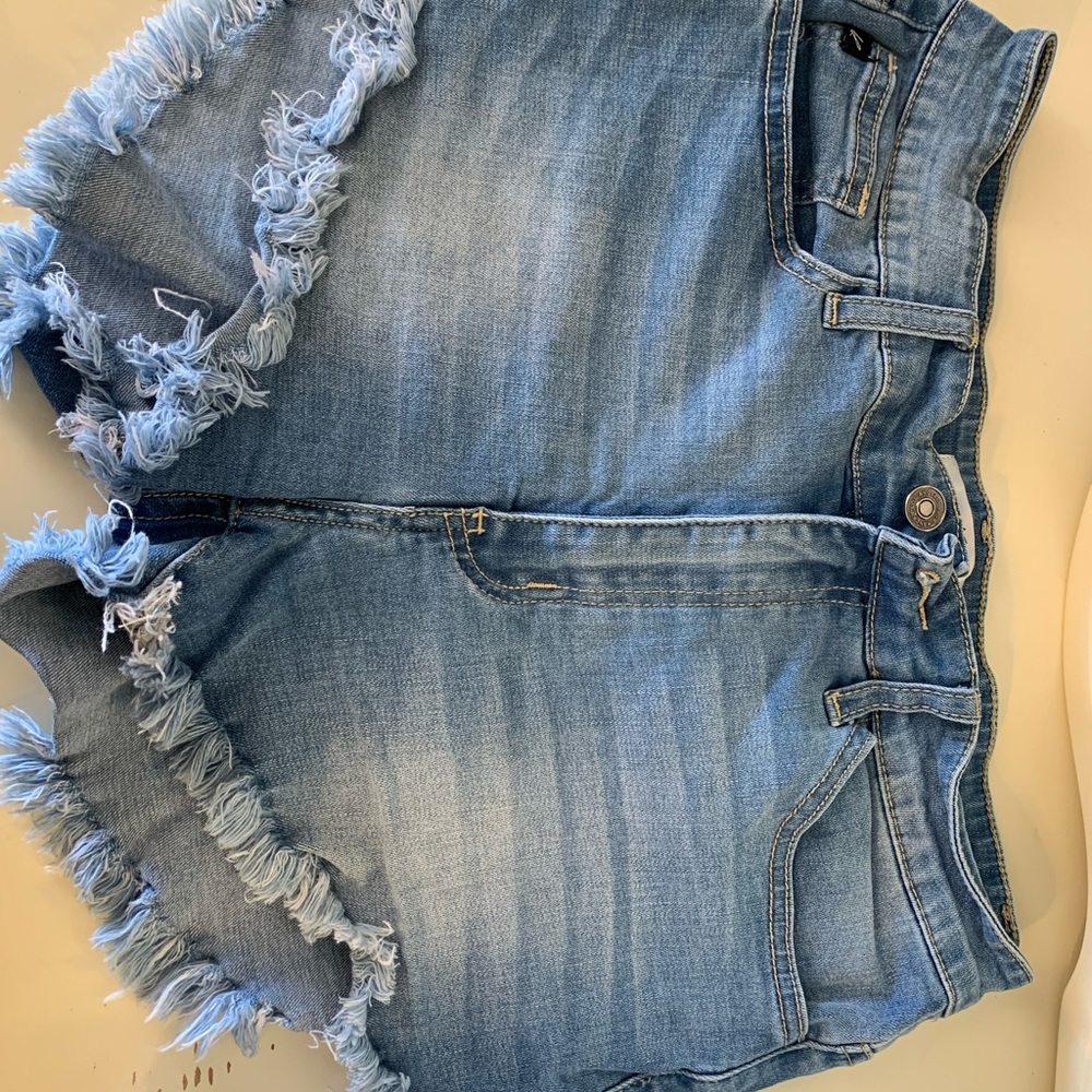 KanCan shorts